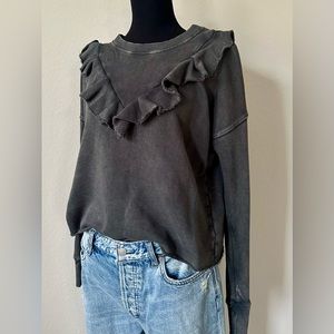 NWOT FREE PEOPLE / WE THE FEEE Ooh La Ruffle Pullover (Size XS)